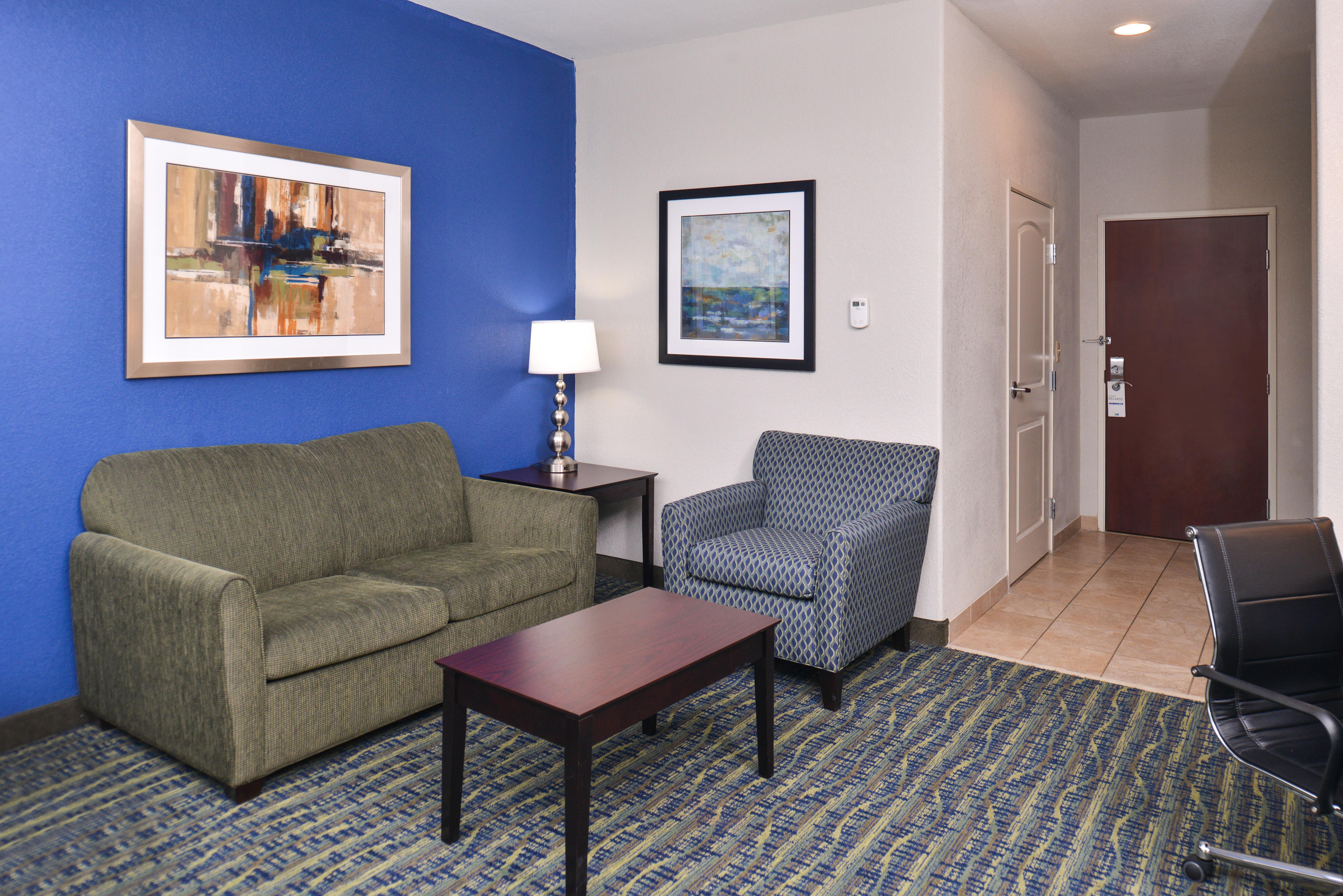 Holiday Inn Express & Suites San Antonio South Exterior foto