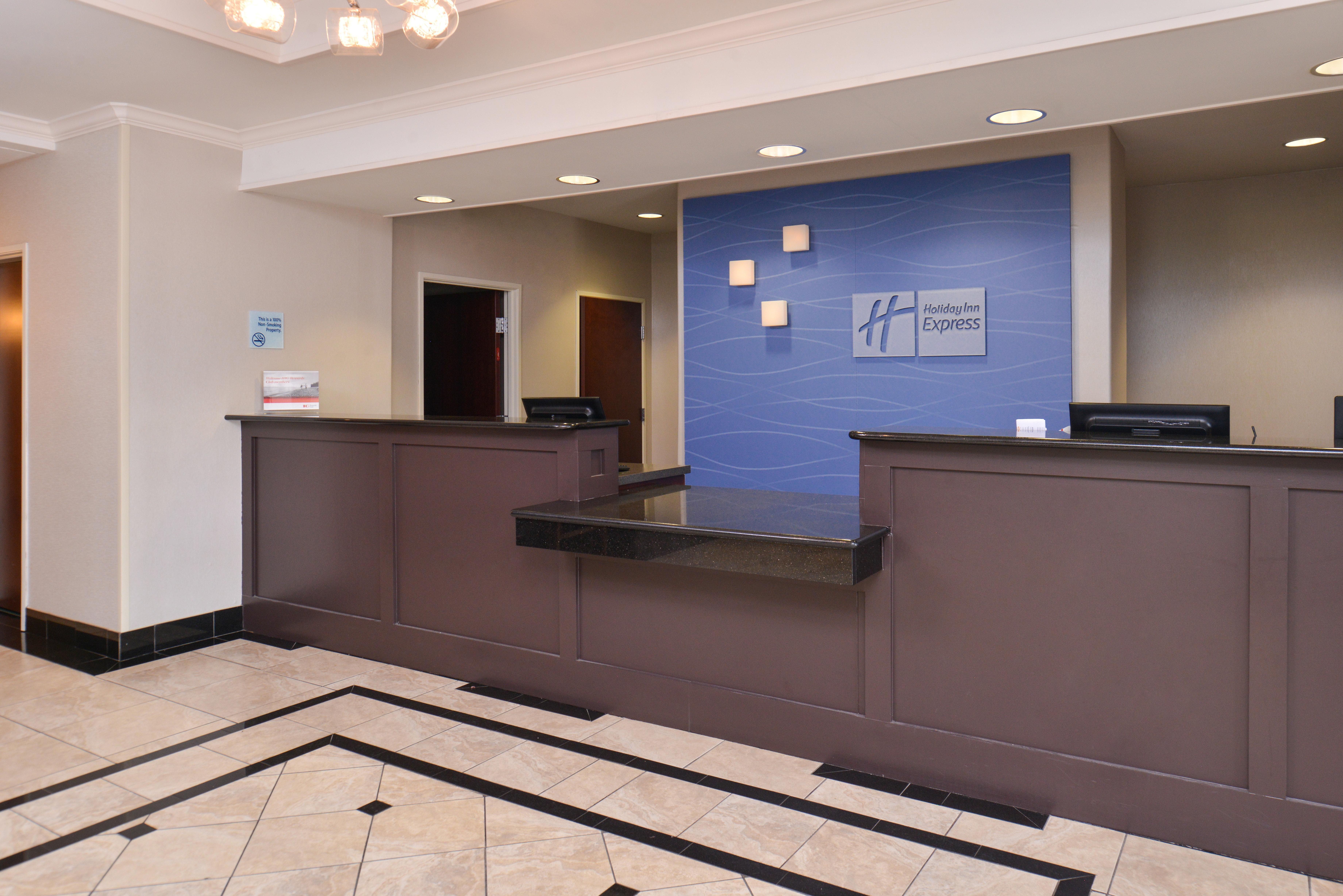 Holiday Inn Express & Suites San Antonio South Exterior foto
